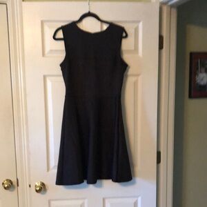 Beautiful Daisy Fuentes flare skirt fitted waist full zip sleeveless dress Sz l